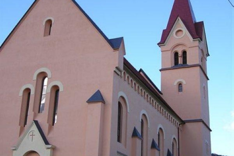 Rekonštrukcia kostola Silická Jablonica